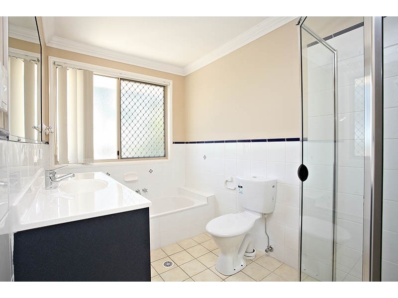 103 Bolton Street, Eight Mile Plains QLD 4113