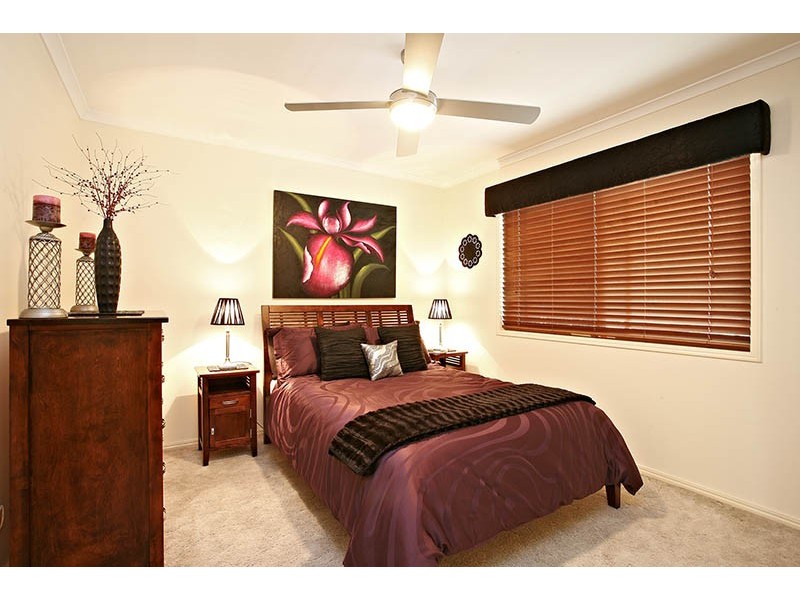 2/247 Springwood Road, Springwood QLD 4127