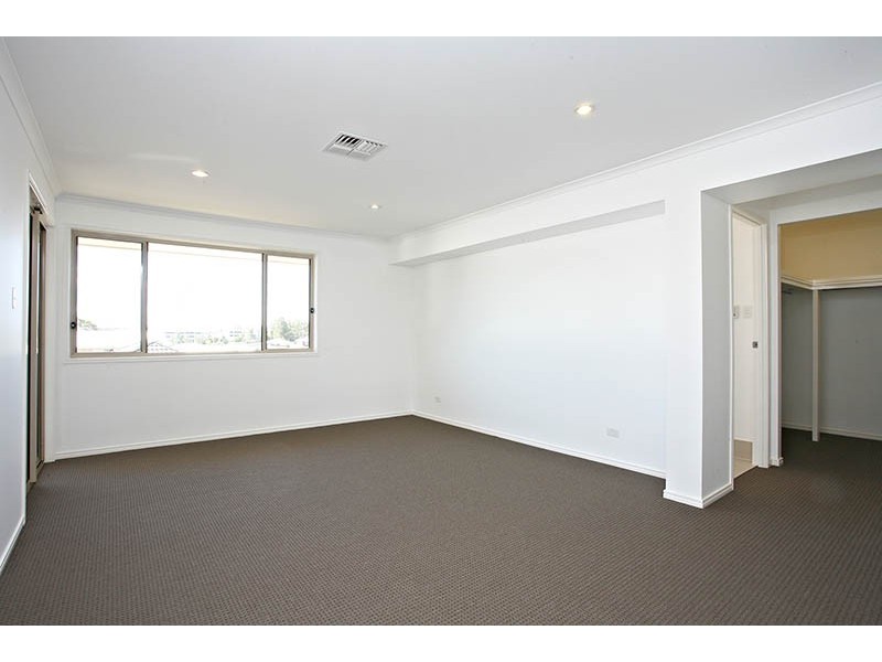 7 Bowers Street, Eight Mile Plains QLD 4113