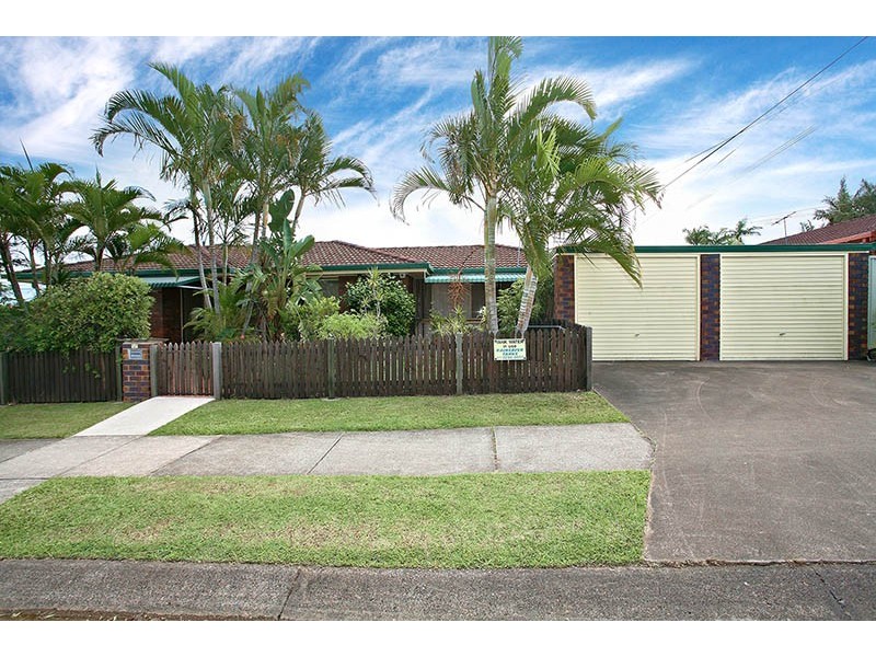 2 Jilbard Drive, Springwood QLD 4127