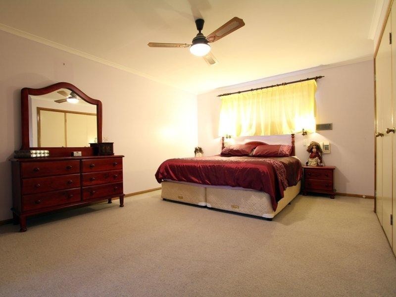 14 Gwandalan Street, Eight Mile Plains QLD 4113