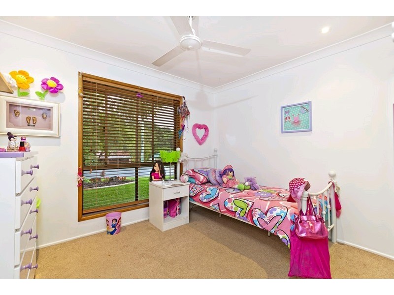 11 Oxley Circuit, Daisy Hill QLD 4127