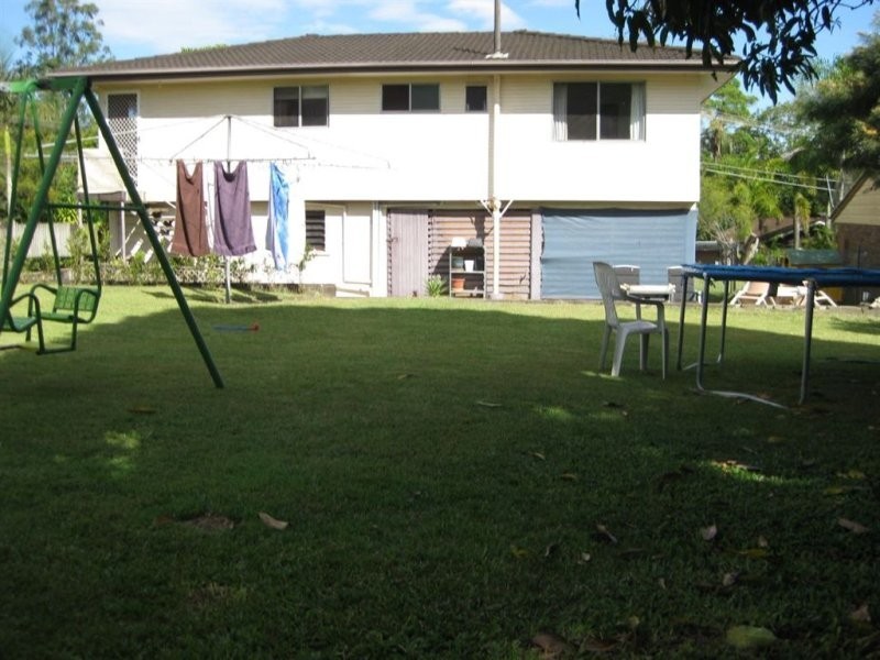 8 Thornhill Street, Springwood QLD 4127