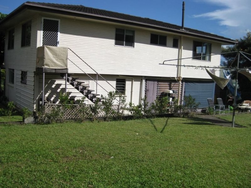 8 Thornhill Street, Springwood QLD 4127