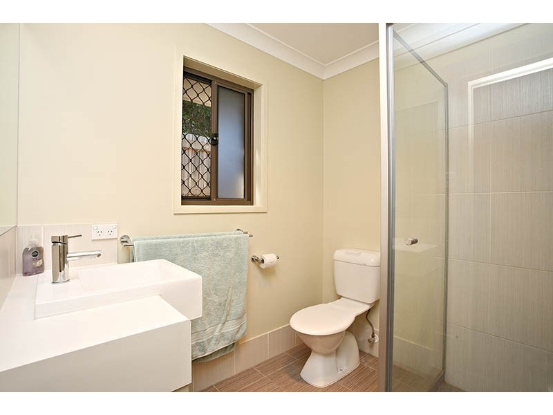 32 Allamanda Drive, Daisy Hill QLD 4127