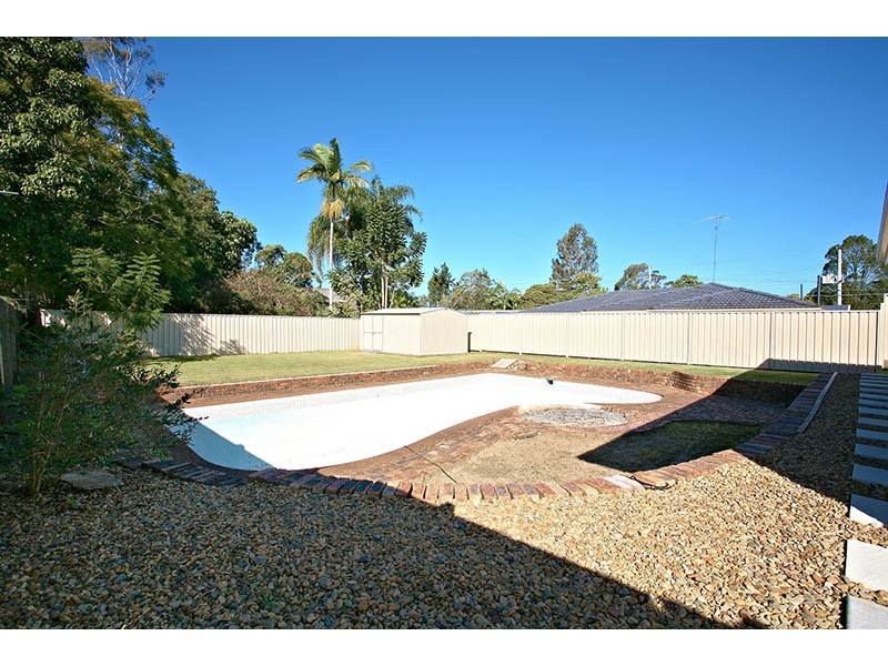 32 Allamanda Drive, Daisy Hill QLD 4127