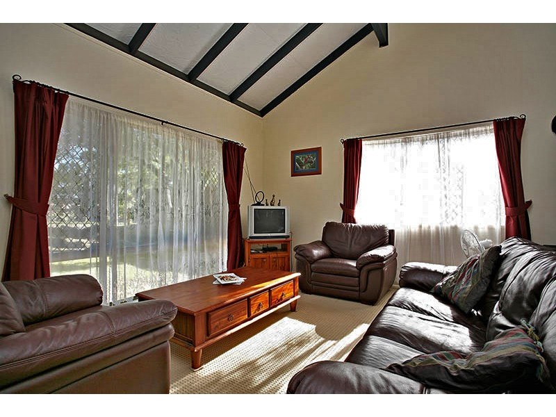 294 Springwood Road, Springwood QLD 4127