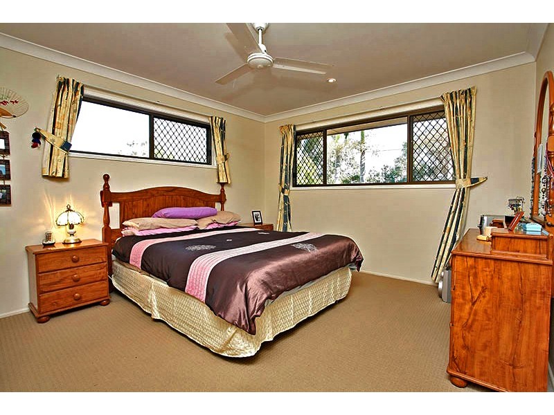 294 Springwood Road, Springwood QLD 4127