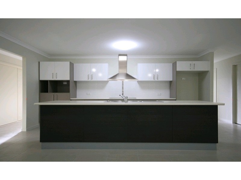 6 Nancy May Court, Daisy Hill QLD 4127