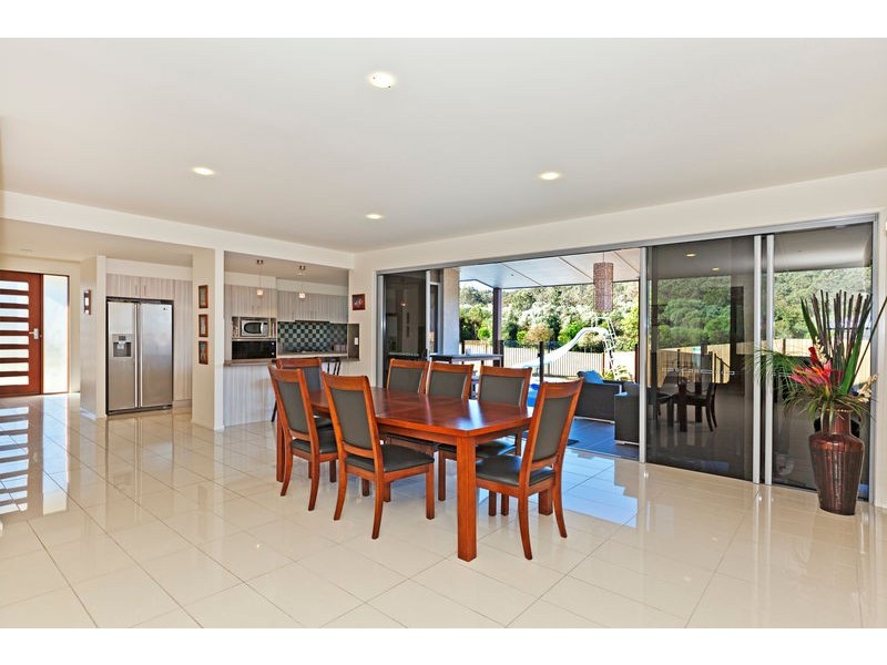 11 Nanny Shailer Street, Daisy Hill QLD 4127