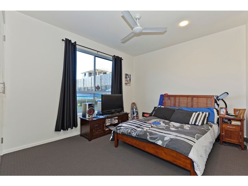 11 Nanny Shailer Street, Daisy Hill QLD 4127