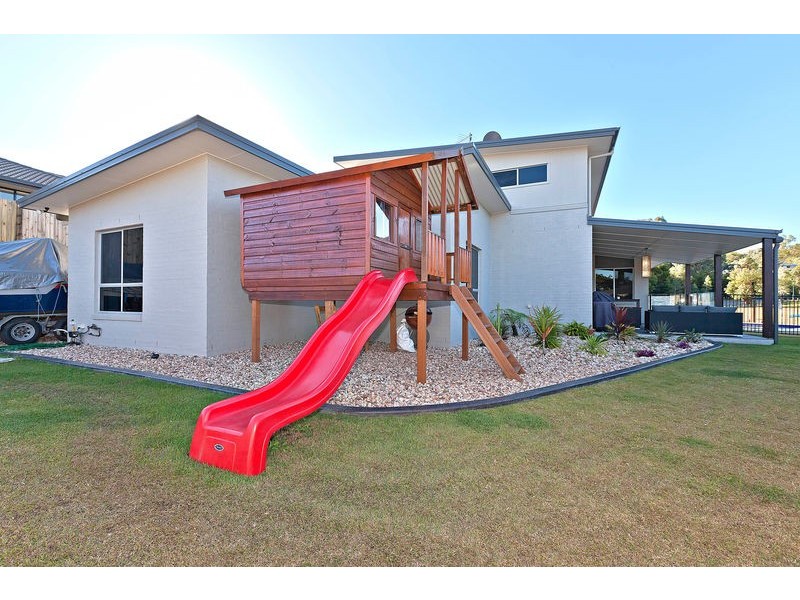 11 Nanny Shailer Street, Daisy Hill QLD 4127