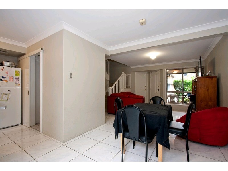 32/17 Marlow Street, Woodridge QLD 4114