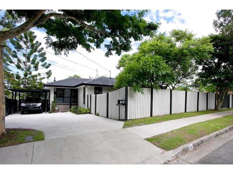 32 Lisbeth Street, Springwood QLD 4127