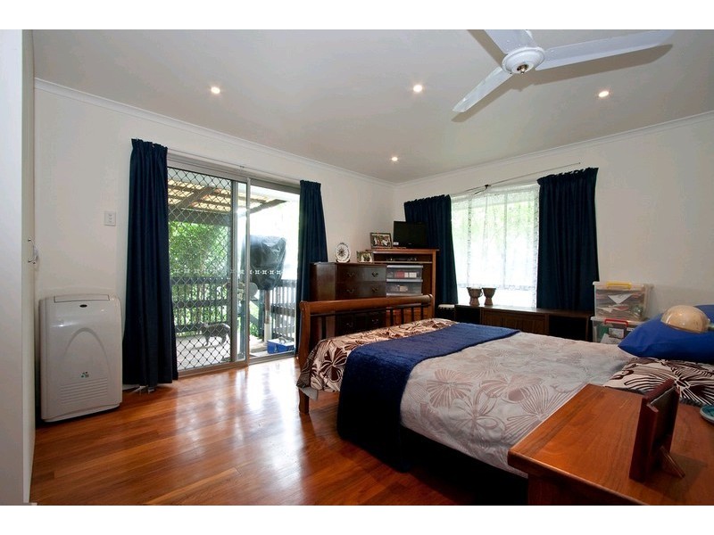 32 Lisbeth Street, Springwood QLD 4127