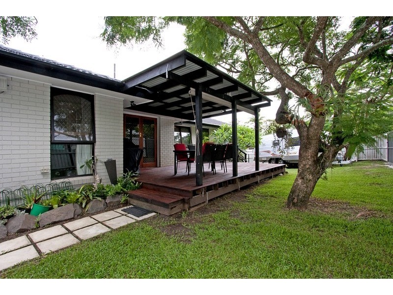 32 Lisbeth Street, Springwood QLD 4127
