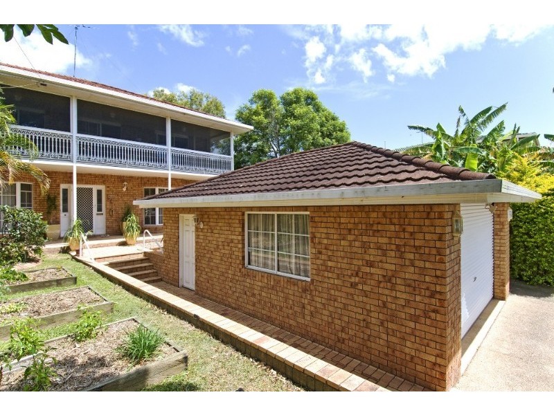 24 Jania Street, Redland Bay QLD 4165