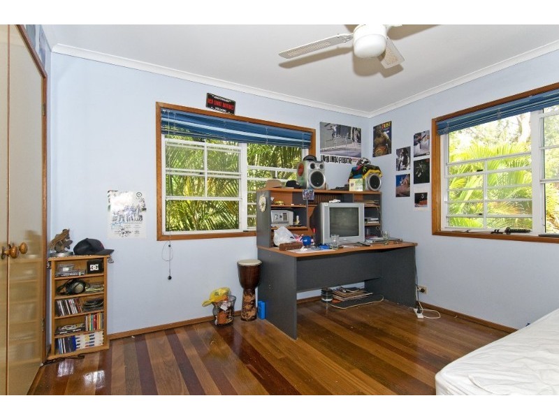 24 Jania Street, Redland Bay QLD 4165