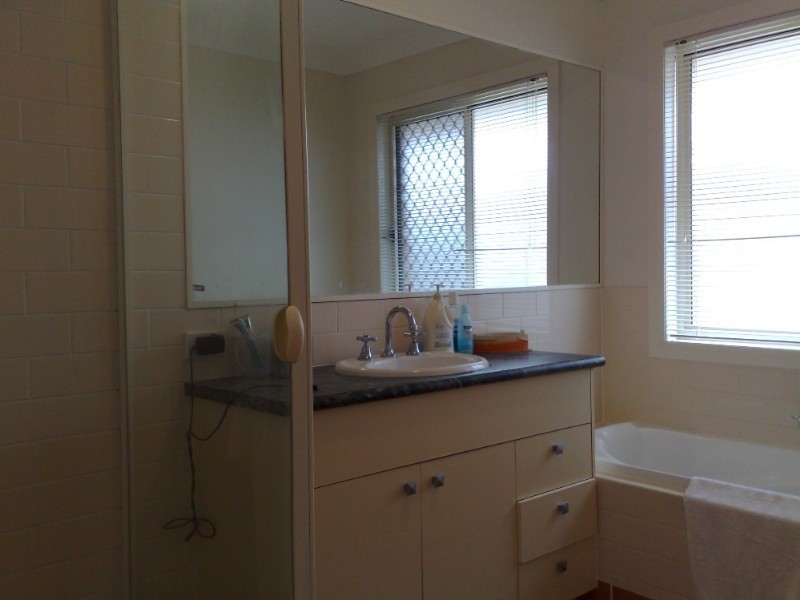 23 Lowe Court, Redland Bay QLD 4165