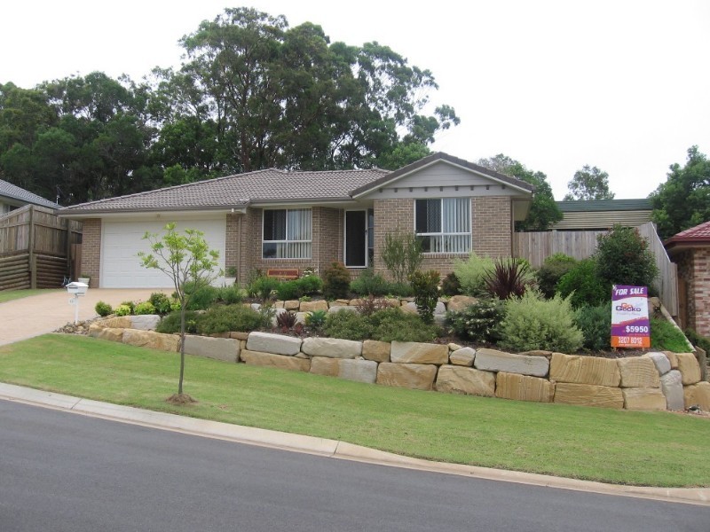 11 Scampi Place, Redland Bay QLD 4165