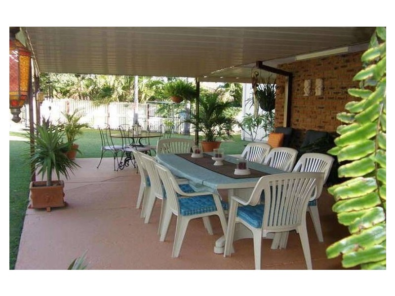 2 Muirhead Court, Victoria Point QLD 4165