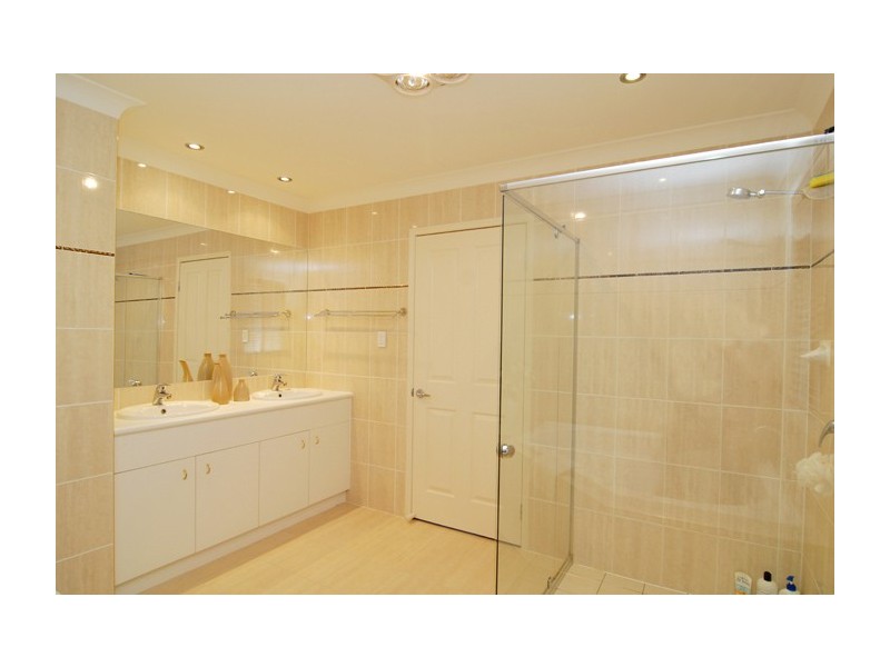 5 Ziggys Drive, Thornlands QLD 4164