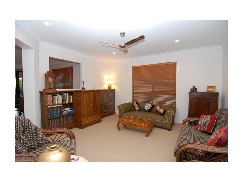 67 Seaholly Crescent, Victoria Point QLD 4165