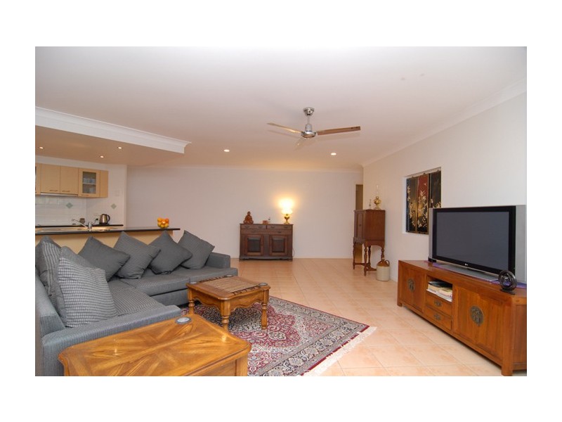 67 Seaholly Crescent, Victoria Point QLD 4165