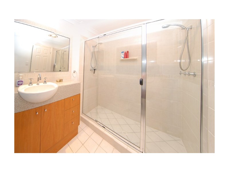 67 Seaholly Crescent, Victoria Point QLD 4165