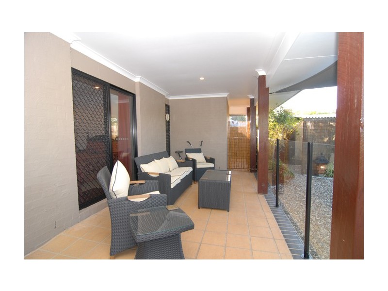 67 Seaholly Crescent, Victoria Point QLD 4165