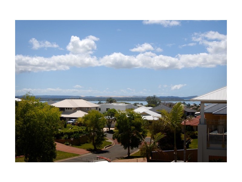 10 Melrose Court, Redland Bay QLD 4165