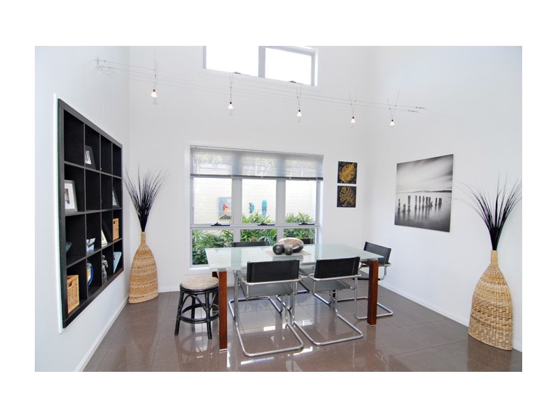 10 Melrose Court, Redland Bay QLD 4165