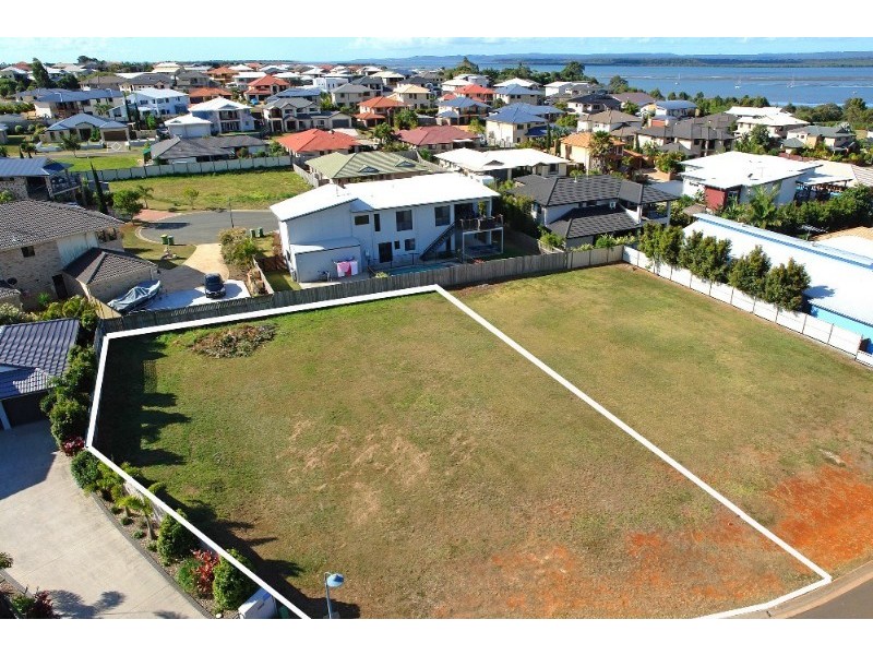 7 St Ives Court, Redland Bay QLD 4165