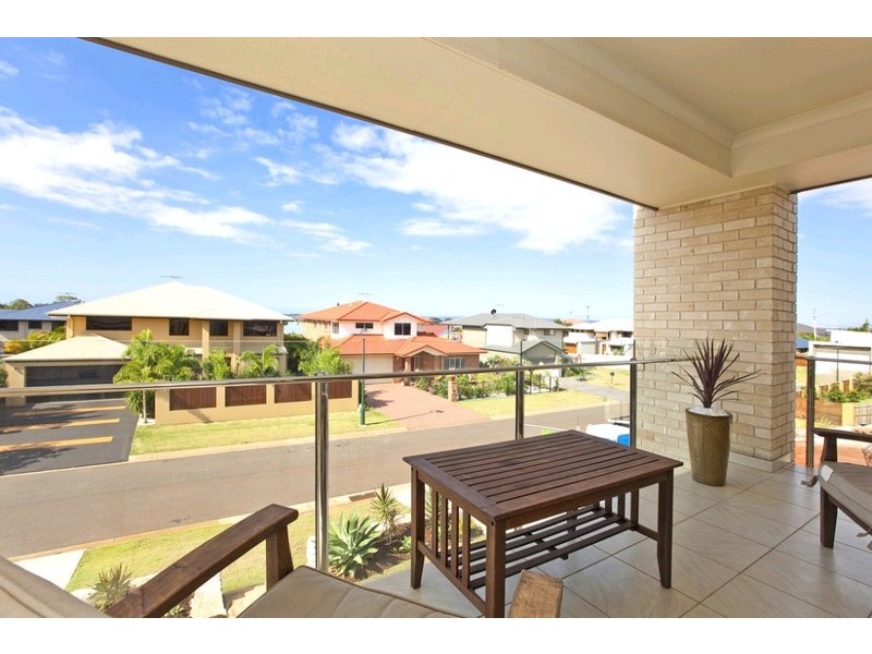 3 Huntly Place, Redland Bay QLD 4165