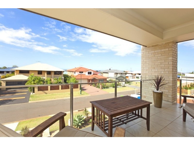 3 Huntly Place, Redland Bay QLD 4165