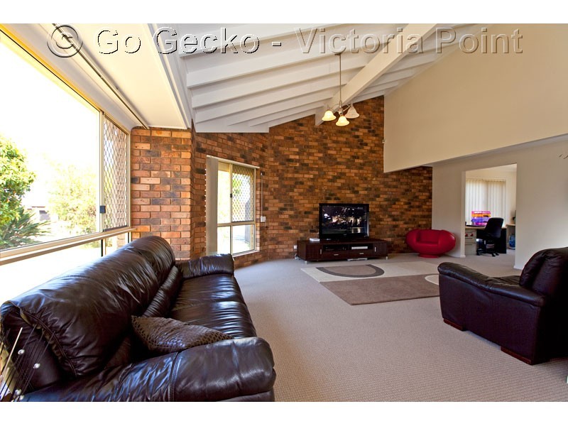 2 Bayswater Drive, Victoria Point QLD 4165