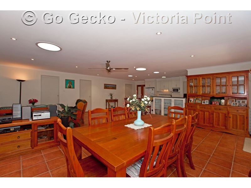 66 Sunshine Drive, Cleveland QLD 4163