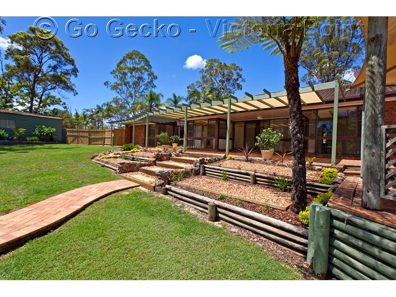12 Oakwood Street, Capalaba QLD 4157