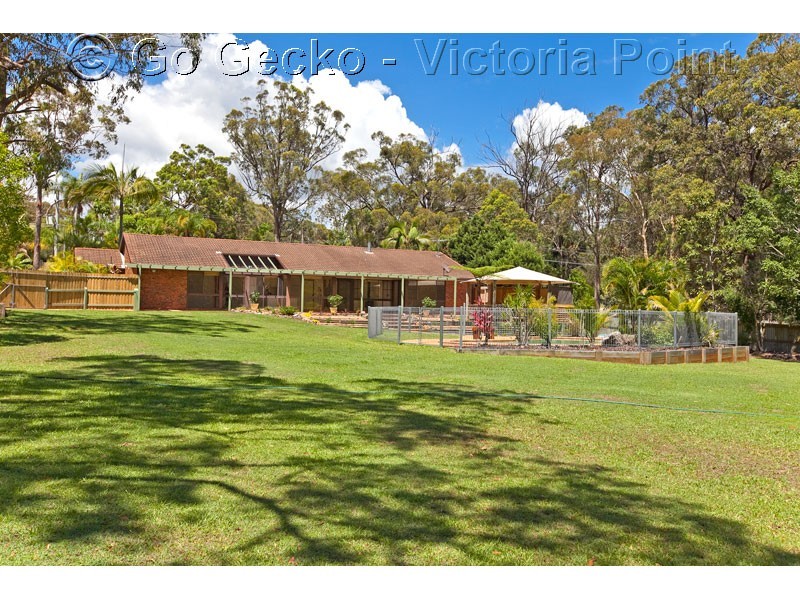12 Oakwood Street, Capalaba QLD 4157