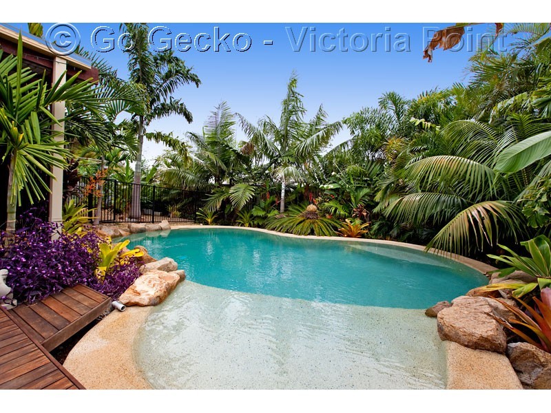 4 Montrose Place, Redland Bay QLD 4165