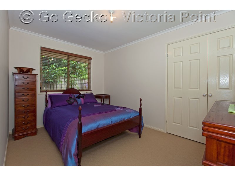 4 Montrose Place, Redland Bay QLD 4165