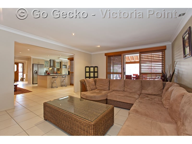 7 Carnoustie Court, Victoria Point QLD 4165