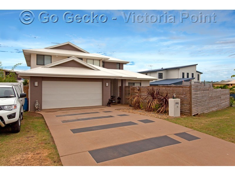 11 Highland Street, Redland Bay QLD 4165