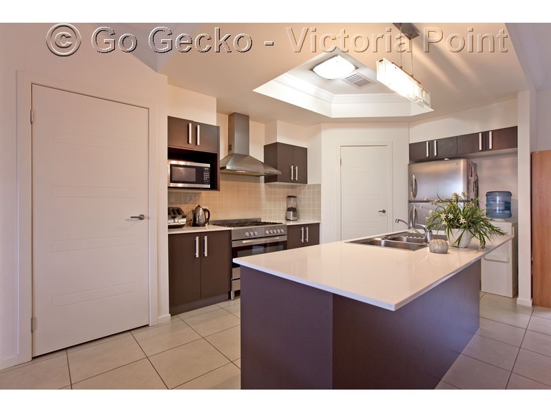 11 Highland Street, Redland Bay QLD 4165