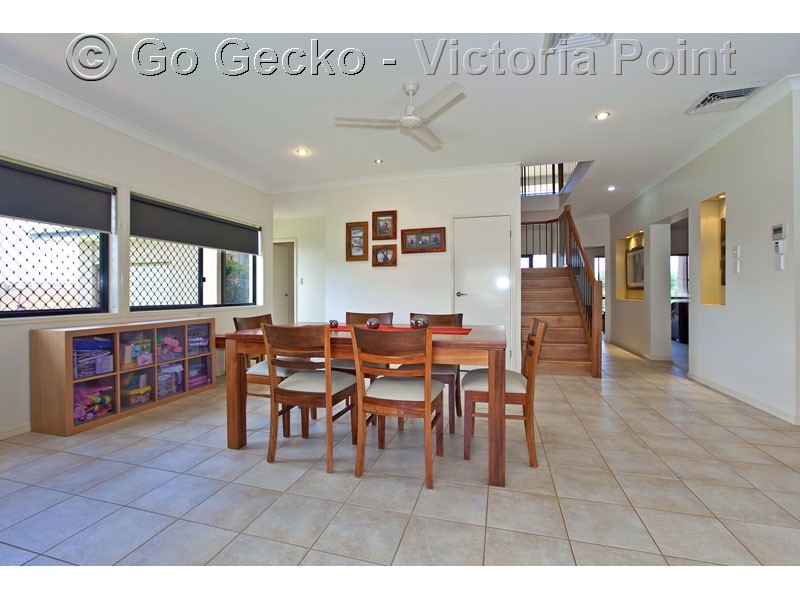 28 Bedarra Street, Redland Bay QLD 4165