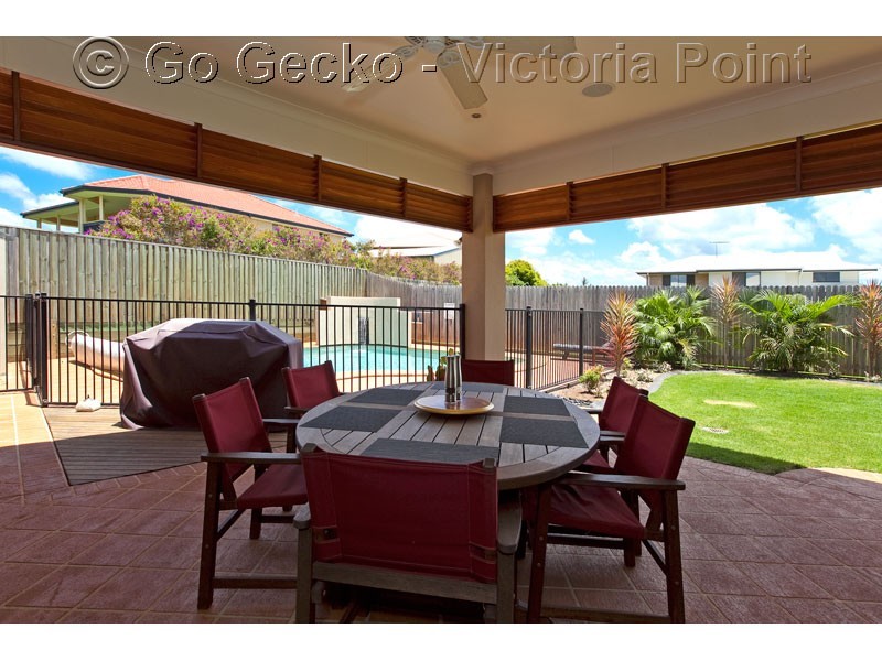 28 Bedarra Street, Redland Bay QLD 4165