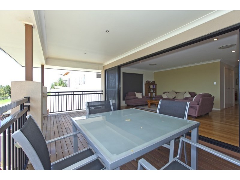 28 Bedarra Street, Redland Bay QLD 4165