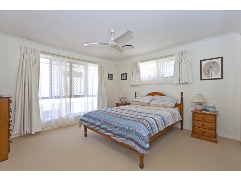 28 Bedarra Street, Redland Bay QLD 4165