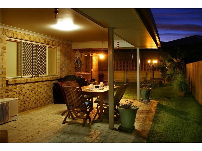 11 Manning Esplanade, Thornlands QLD 4164