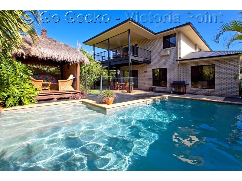 2 Seagrass Place, Redland Bay QLD 4165
